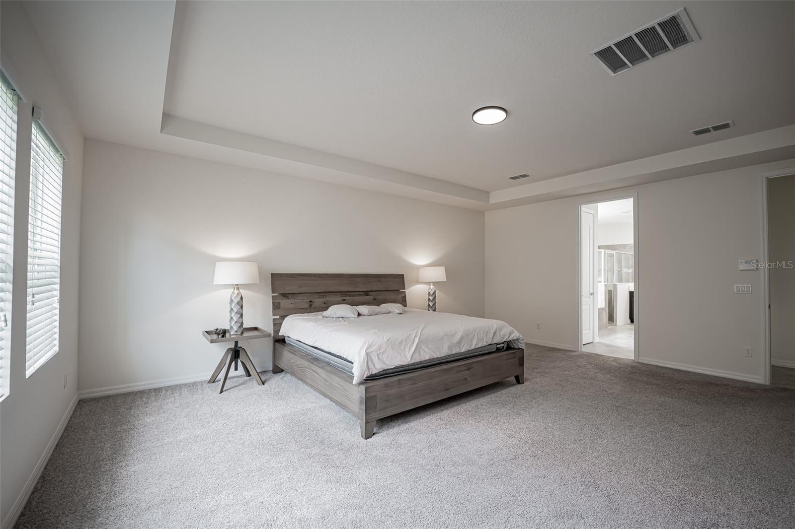 Image 26 of 68 For 14572 Black Quill Drive