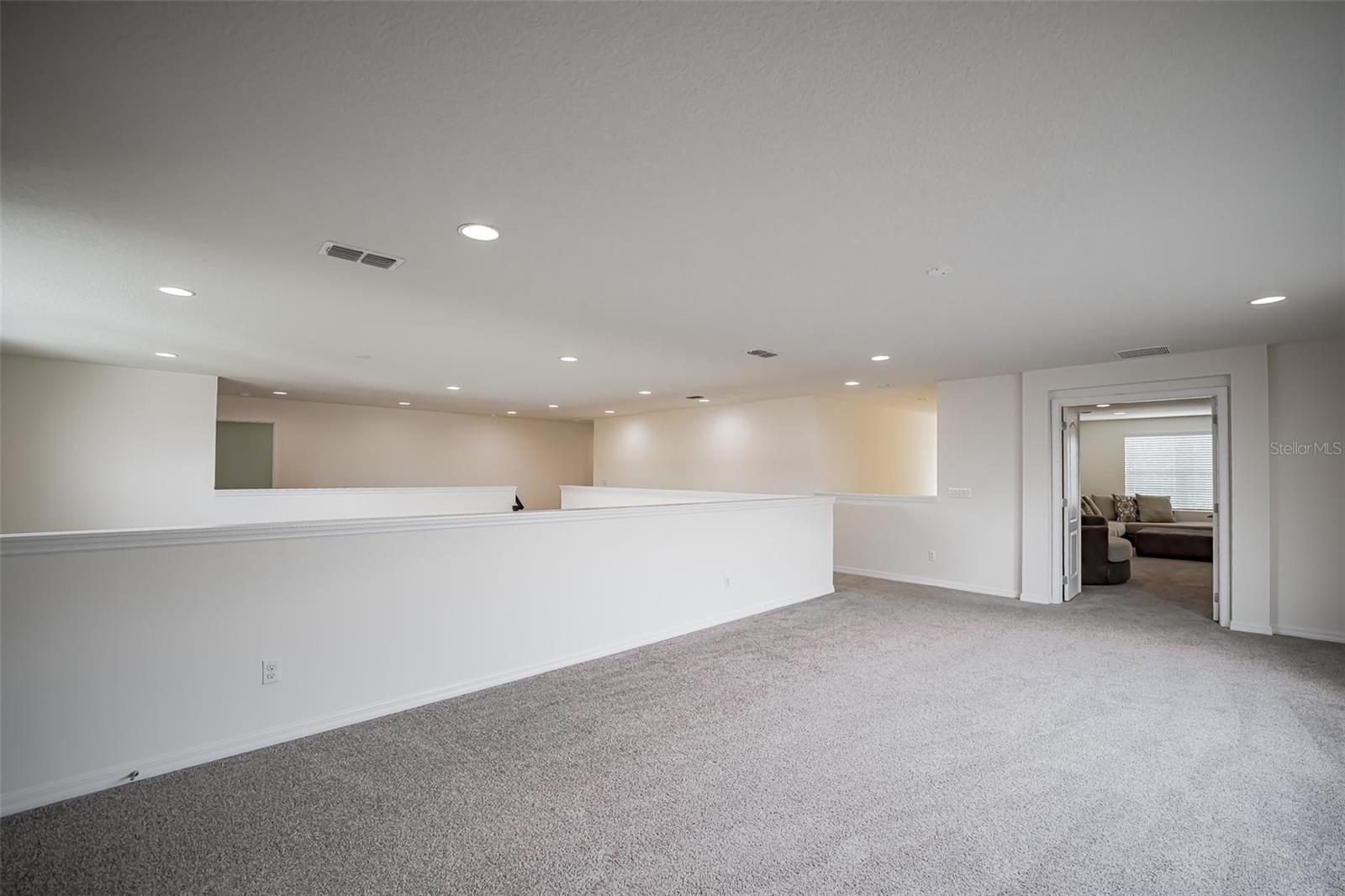 Image 40 of 68 For 14572 Black Quill Drive