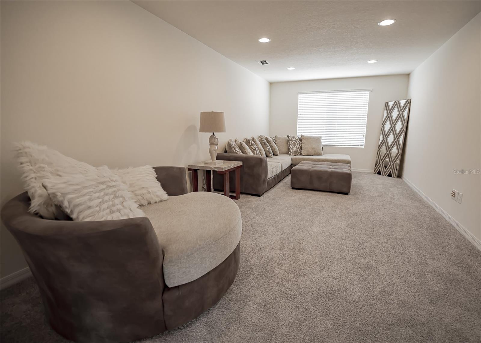 Image 42 of 68 For 14572 Black Quill Drive