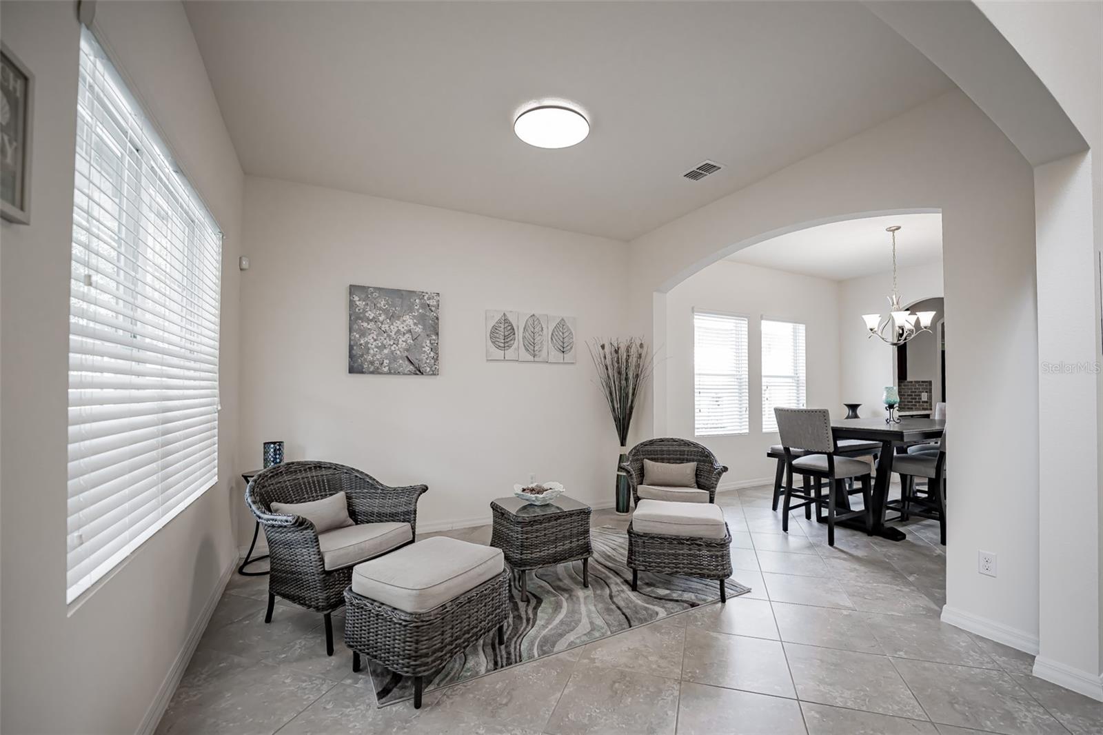 Image 5 of 68 For 14572 Black Quill Drive