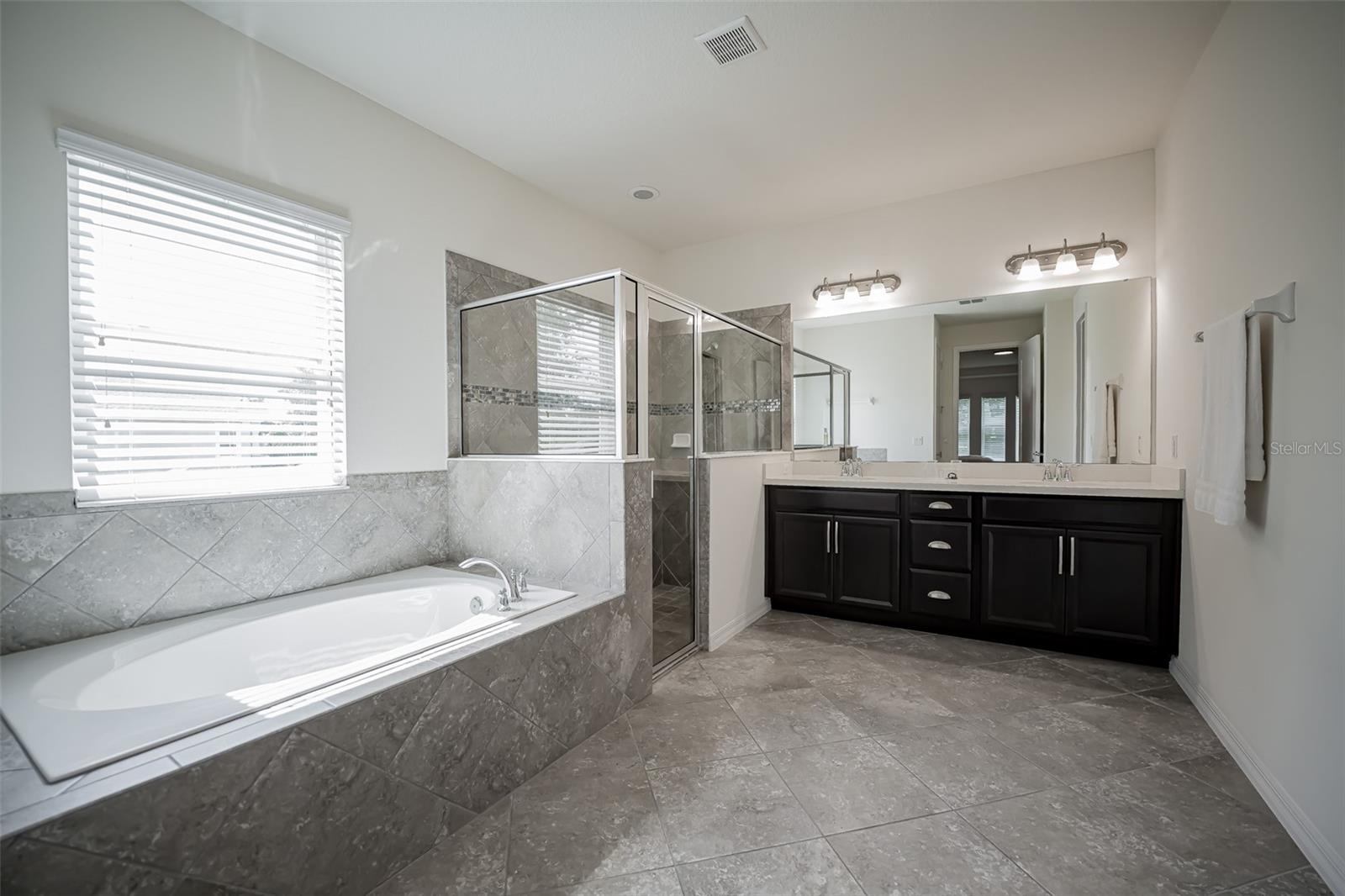 Image 59 of 68 For 14572 Black Quill Drive