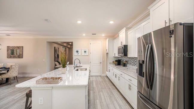 Image 9 of 22 For 20 Hackberry Drive