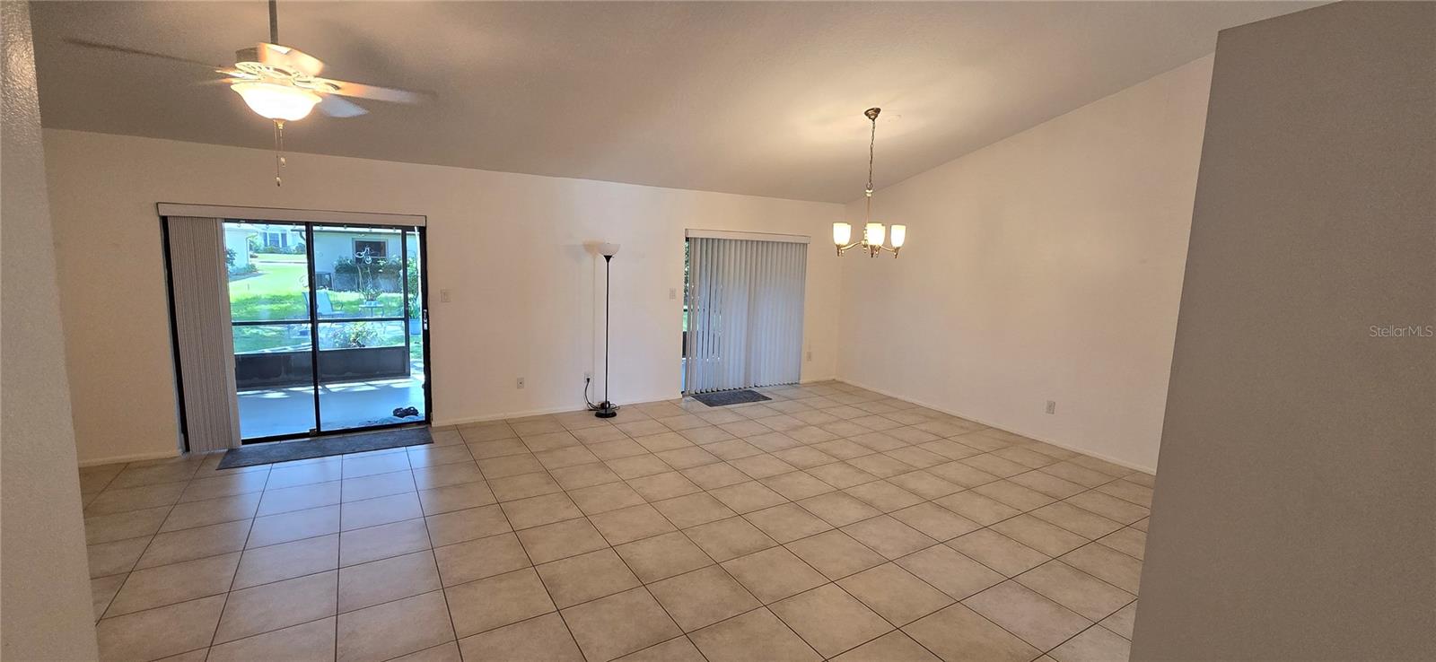 Image 11 of 28 For 11818 Sophia Lane
