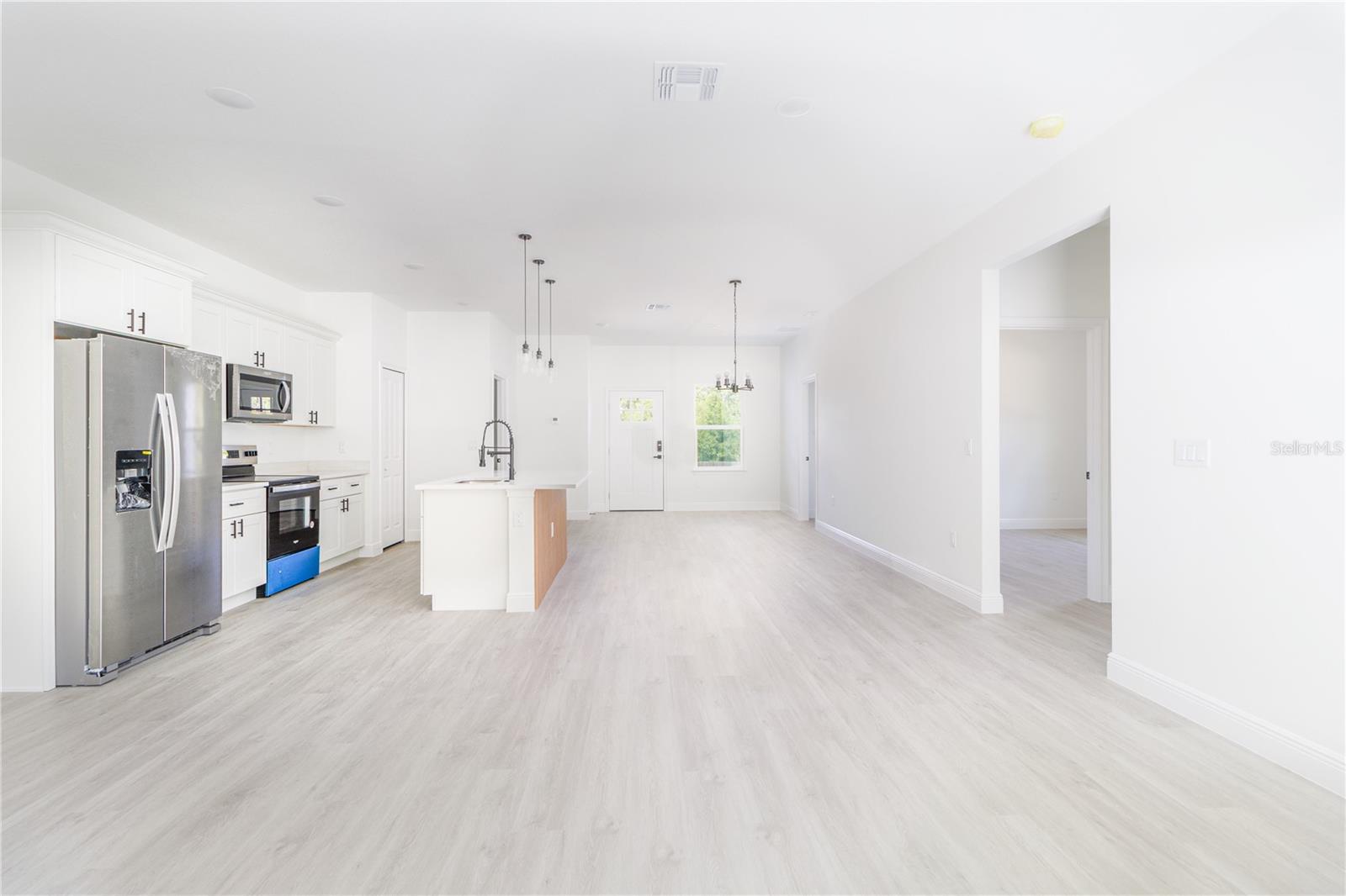 Image 5 of 20 For 7229 Gibralter Drive