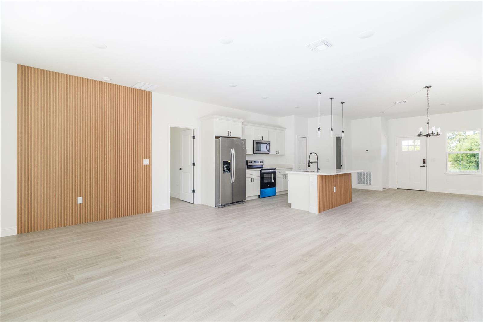 Image 8 of 20 For 7229 Gibralter Drive