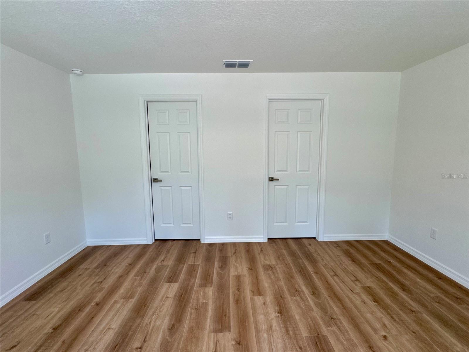 Image 6 of 16 For 3401 Highlands Avenue