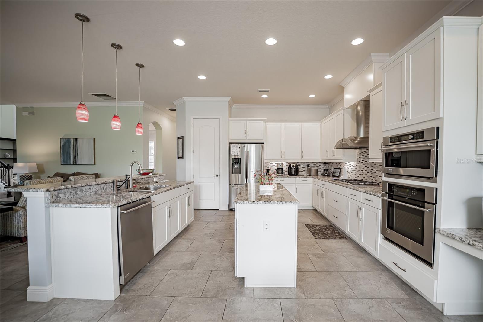 Image 21 of 67 For 7536 Green Mountain Way