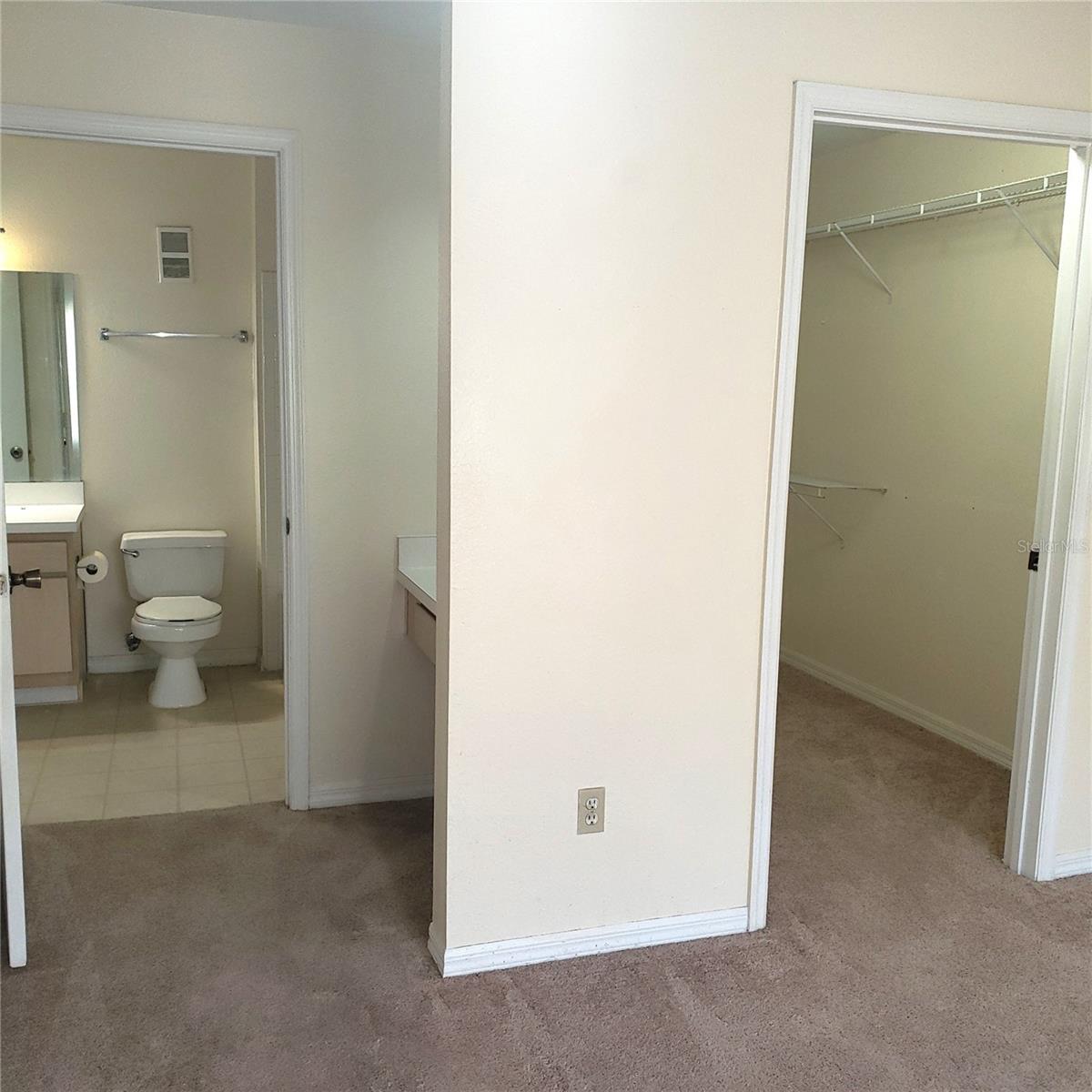 Image 17 of 45 For 7300 Westpointe Boulevard 732