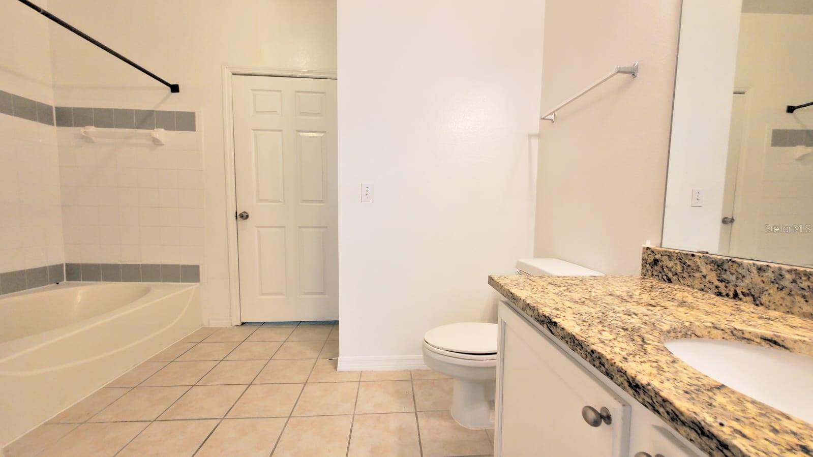 Image 11 of 13 For 6413 Astor Village Avenue 315