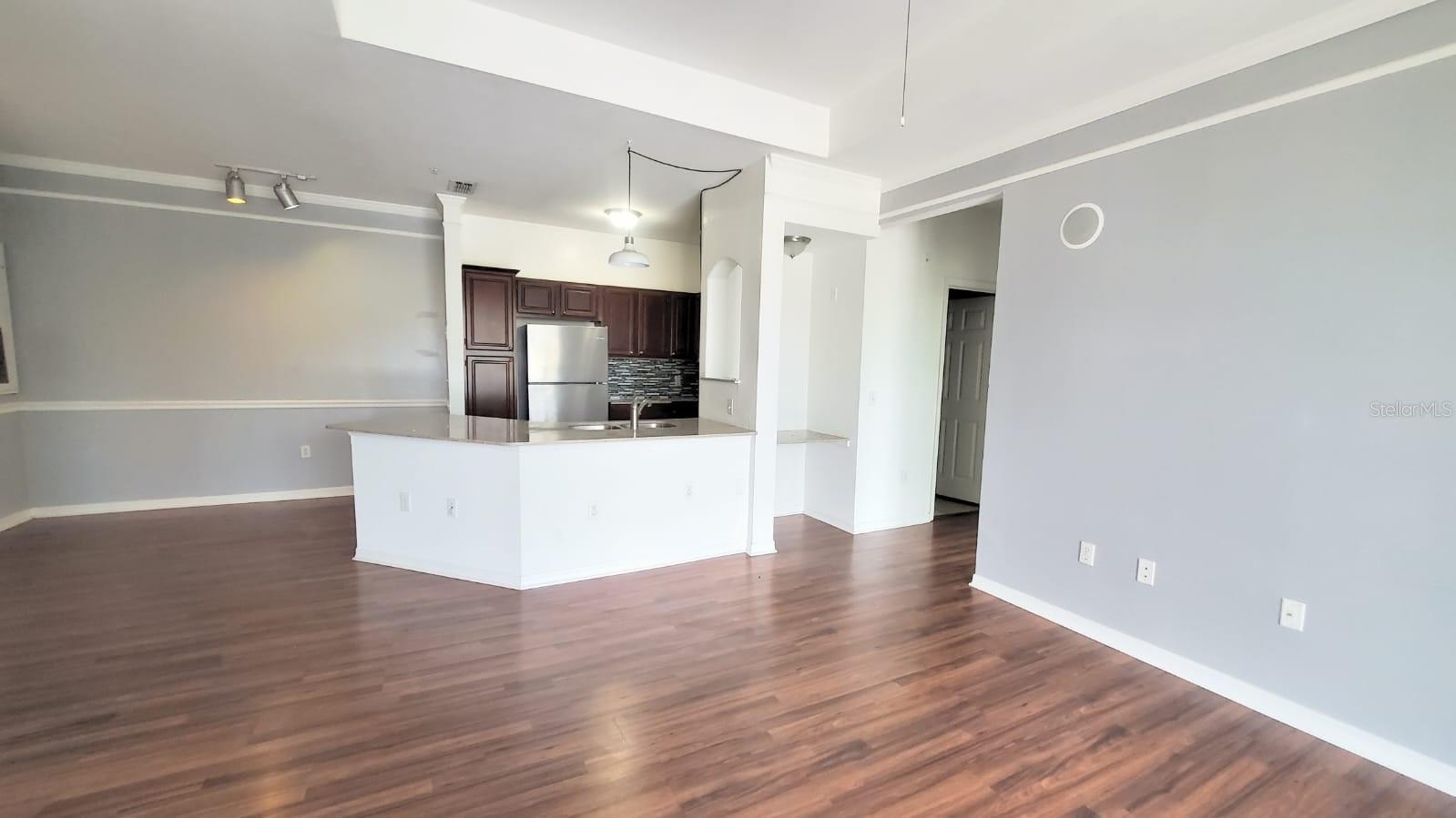 Image 8 of 13 For 6413 Astor Village Avenue 315