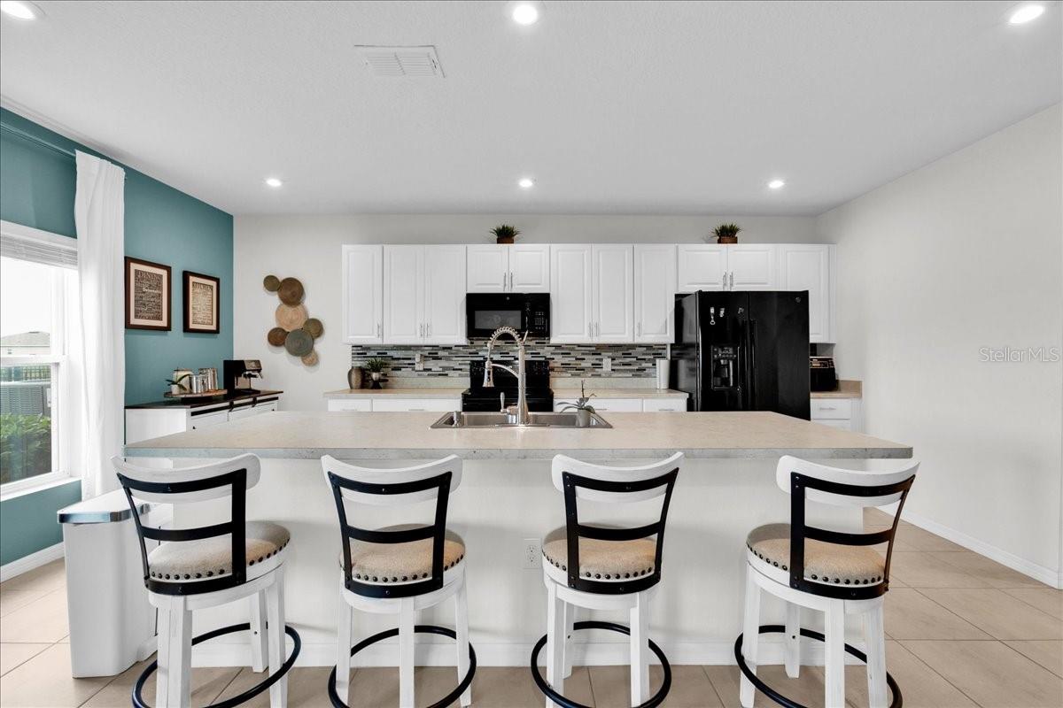 Image 12 of 27 For 356 Quarry Rock Cir