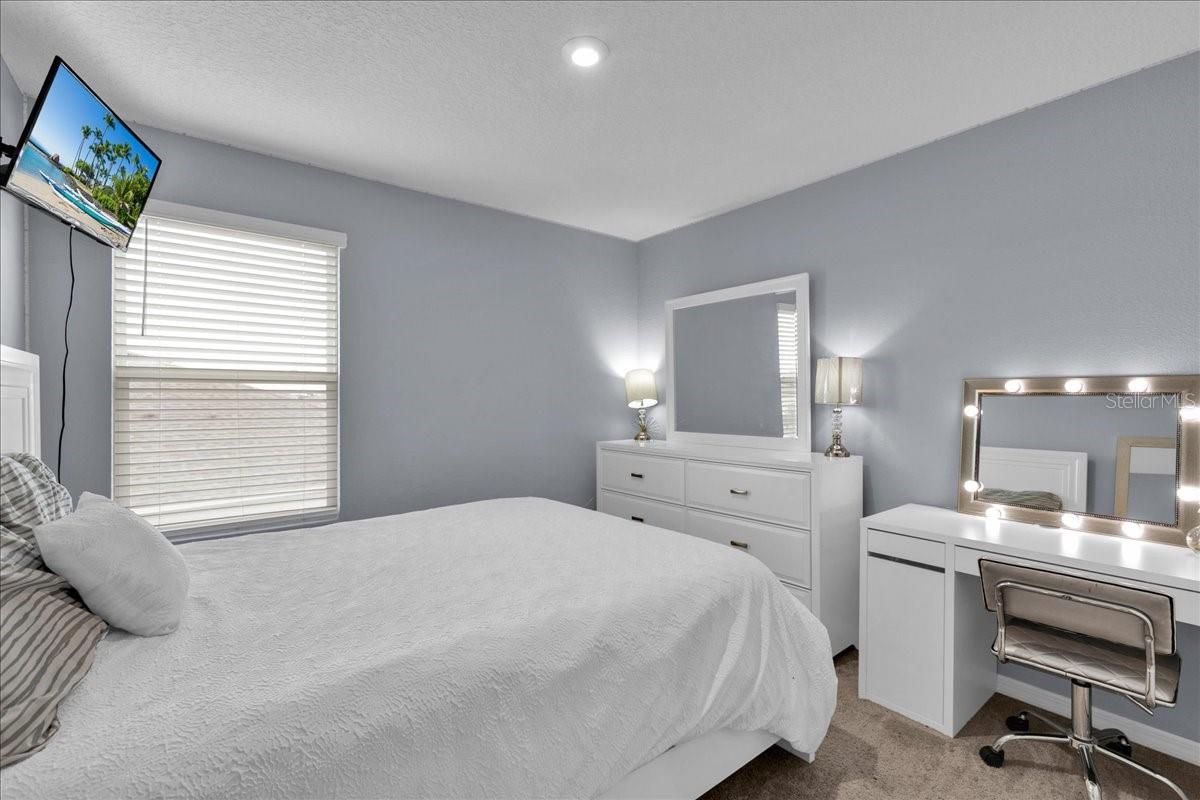 Image 17 of 27 For 356 Quarry Rock Cir