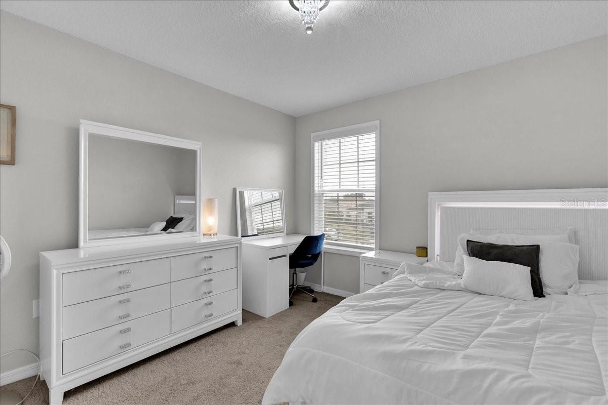 Image 19 of 27 For 356 Quarry Rock Cir