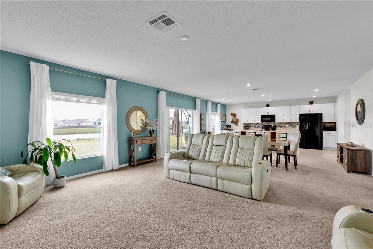 Image 7 of 27 For 356 Quarry Rock Cir