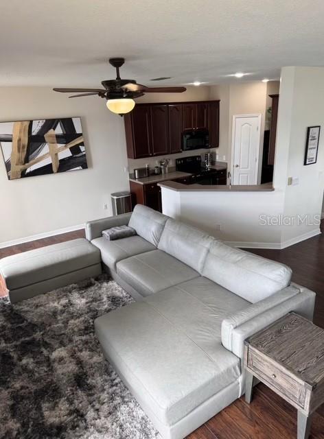 Image 6 of 13 For 10824 Derringer Drive