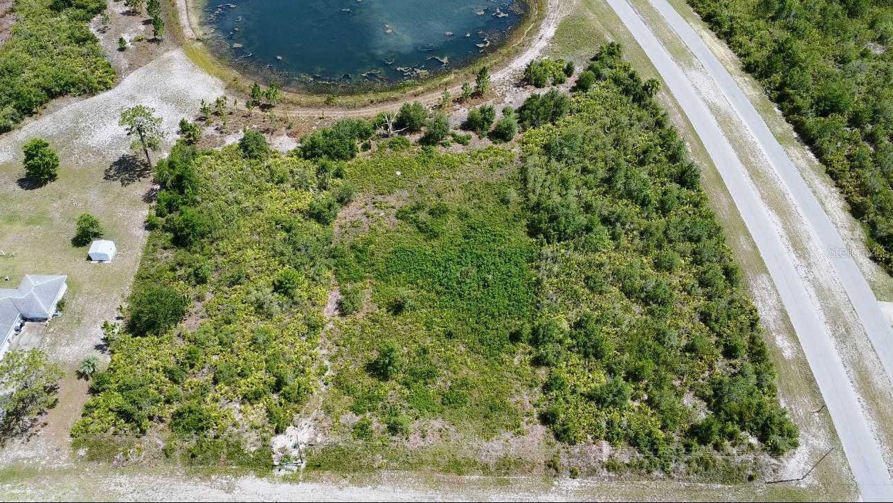 Image 17 of 33 For Deland Avenue
