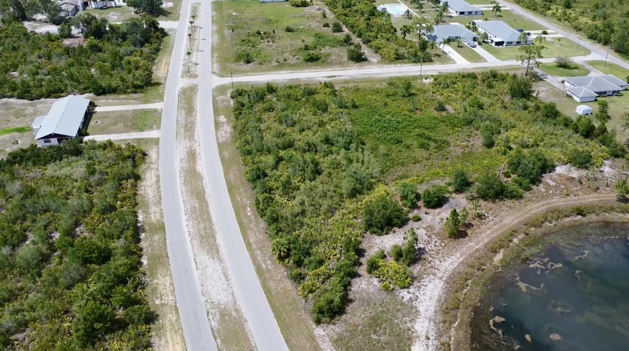 Image 22 of 33 For Deland Avenue