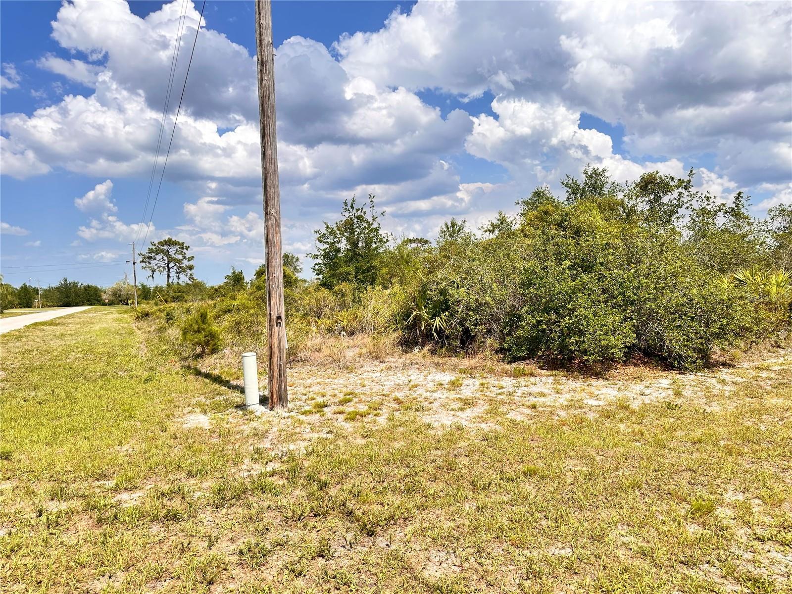 Image 24 of 33 For Deland Avenue