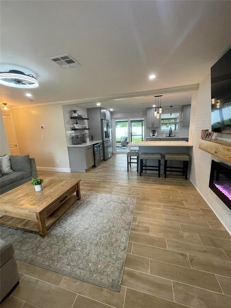 Image 2 of 31 For 9153 86th Avenue
