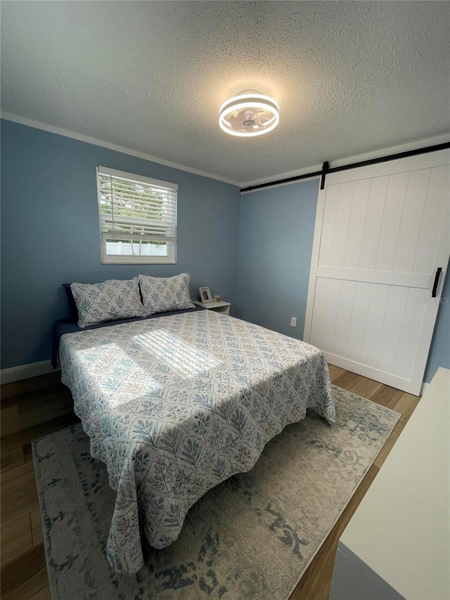 Image 21 of 31 For 9153 86th Avenue
