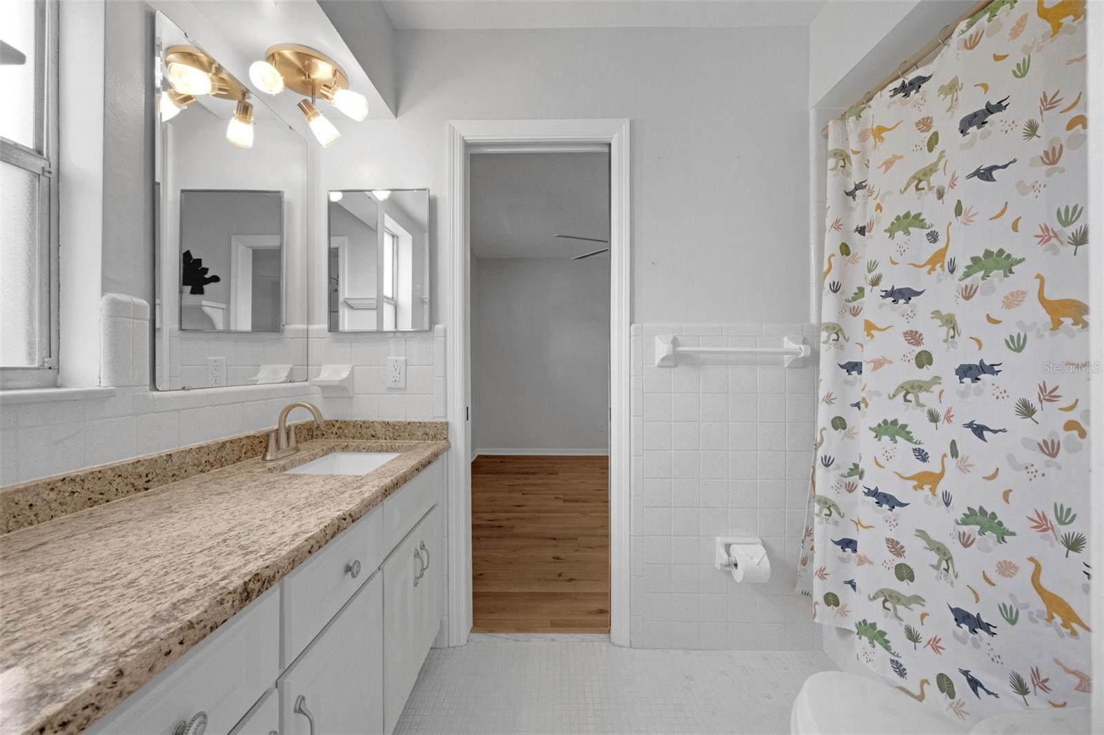 Listing photo id 16 for 103 Longhorn Road