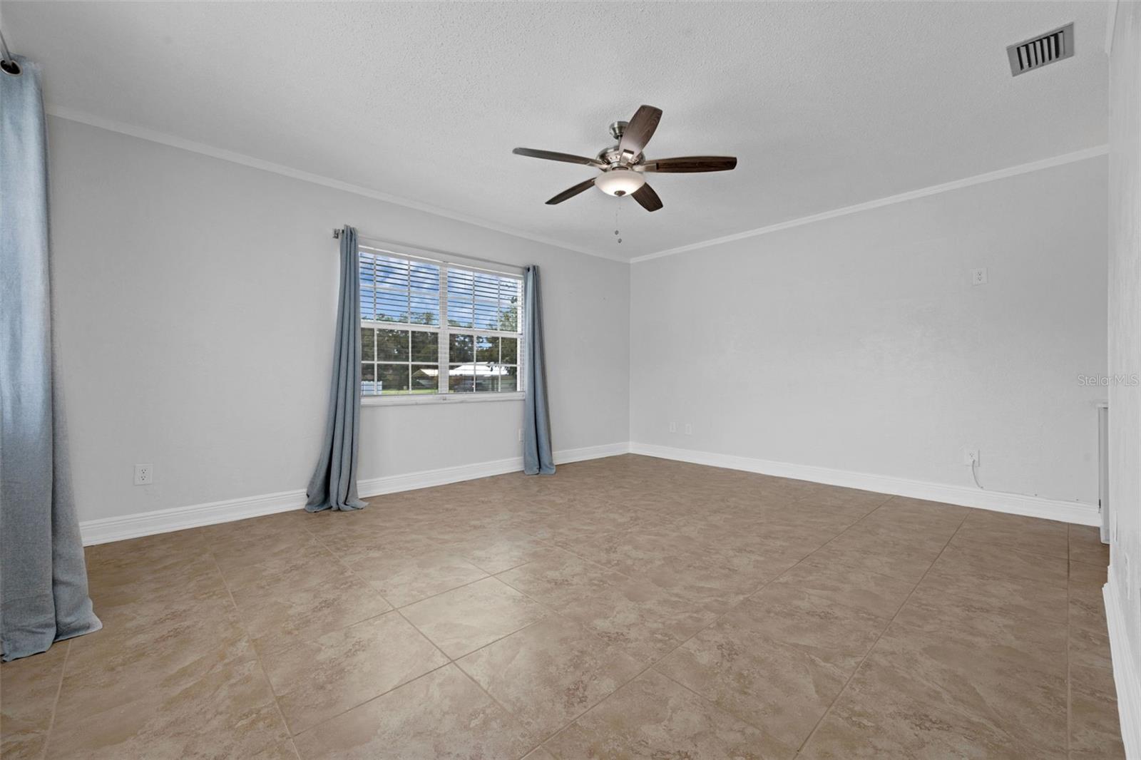 Listing photo id 32 for 103 Longhorn Road