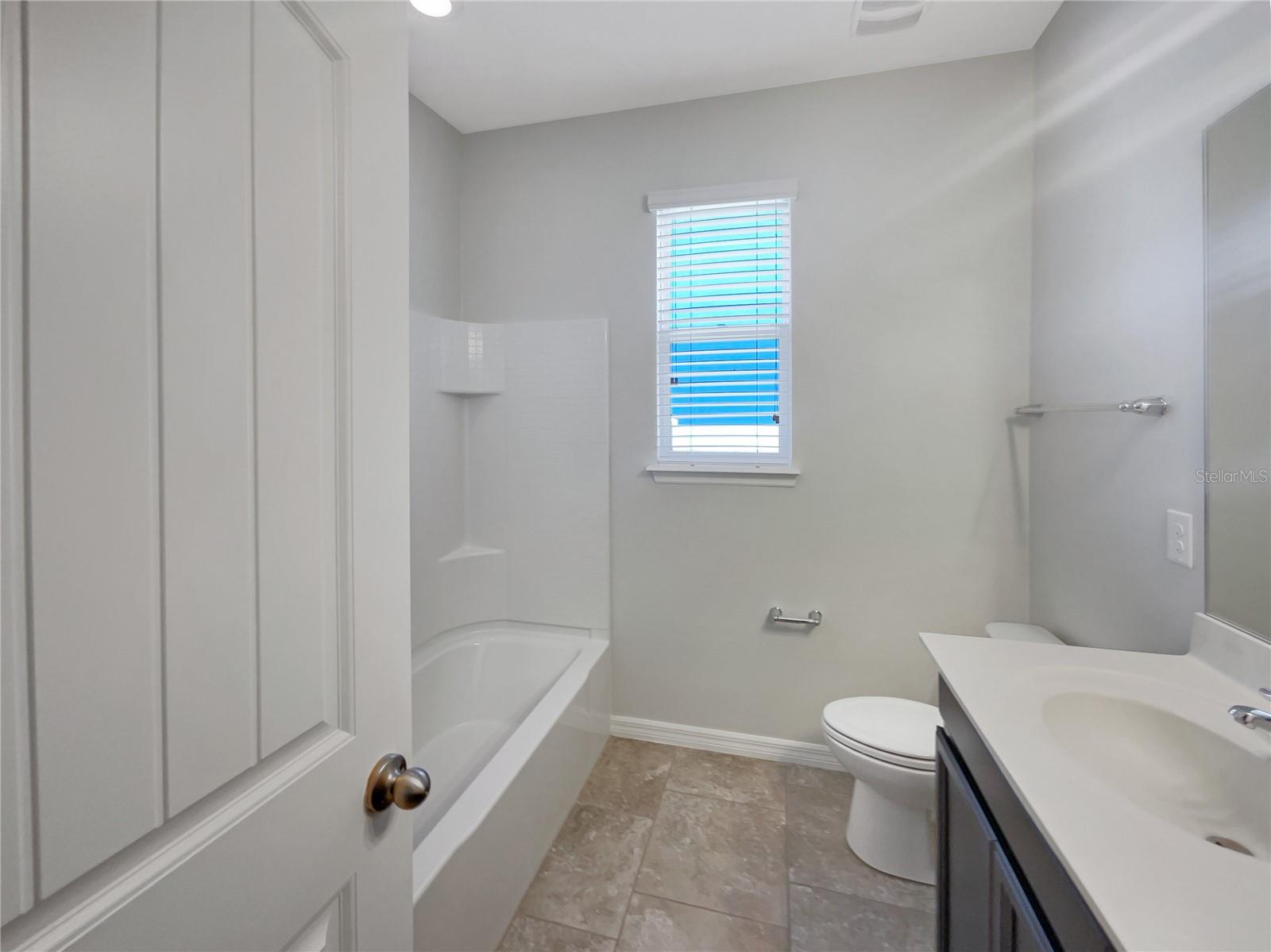 Image 14 of 28 For 4010 Brookshire Circle