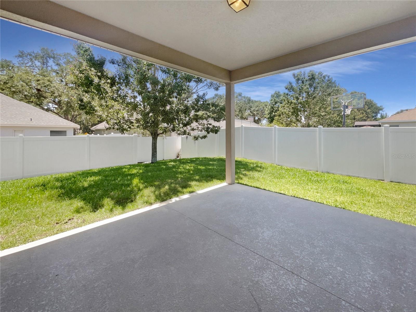 Image 18 of 28 For 4010 Brookshire Circle