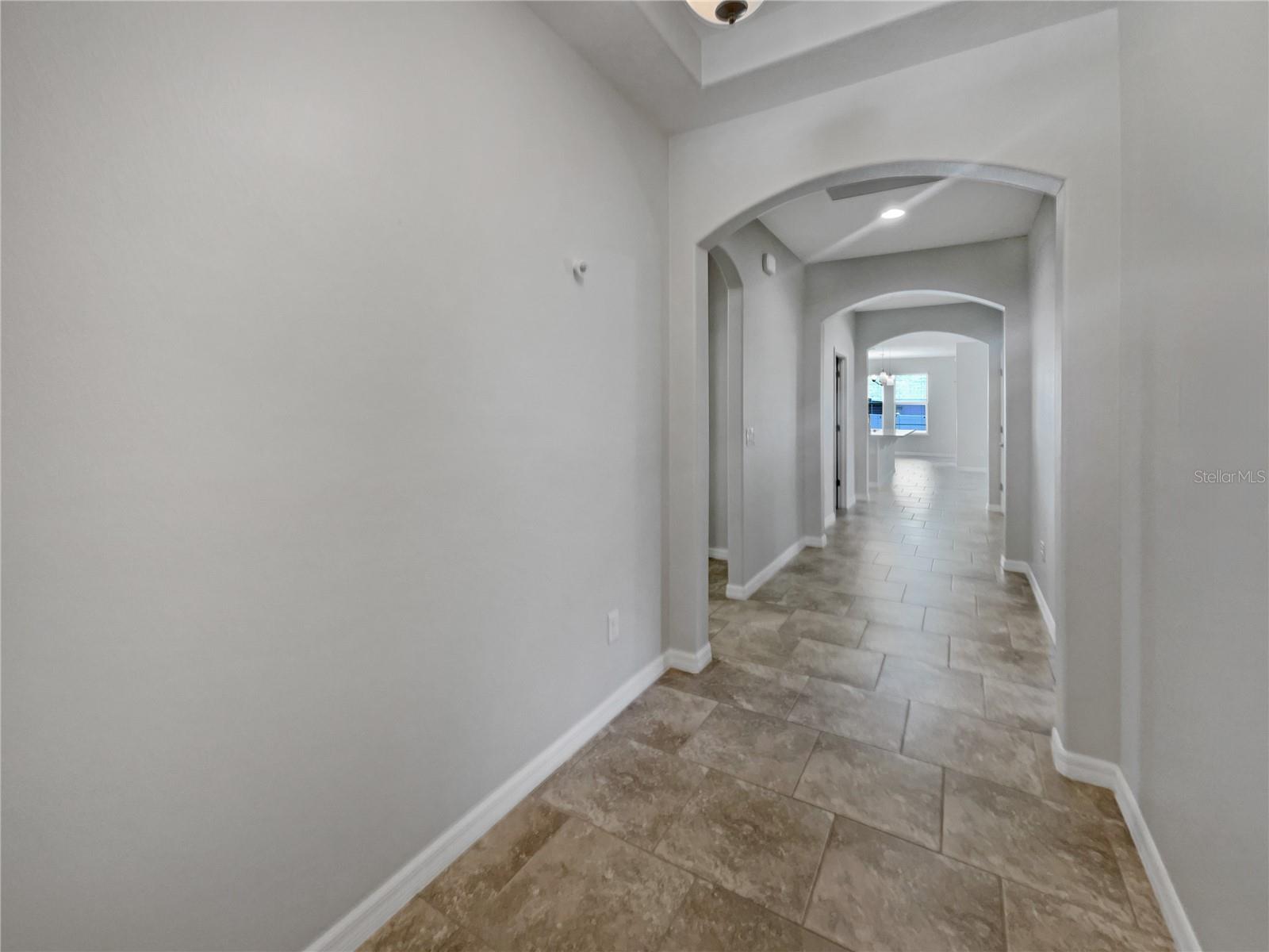 Image 20 of 28 For 4010 Brookshire Circle