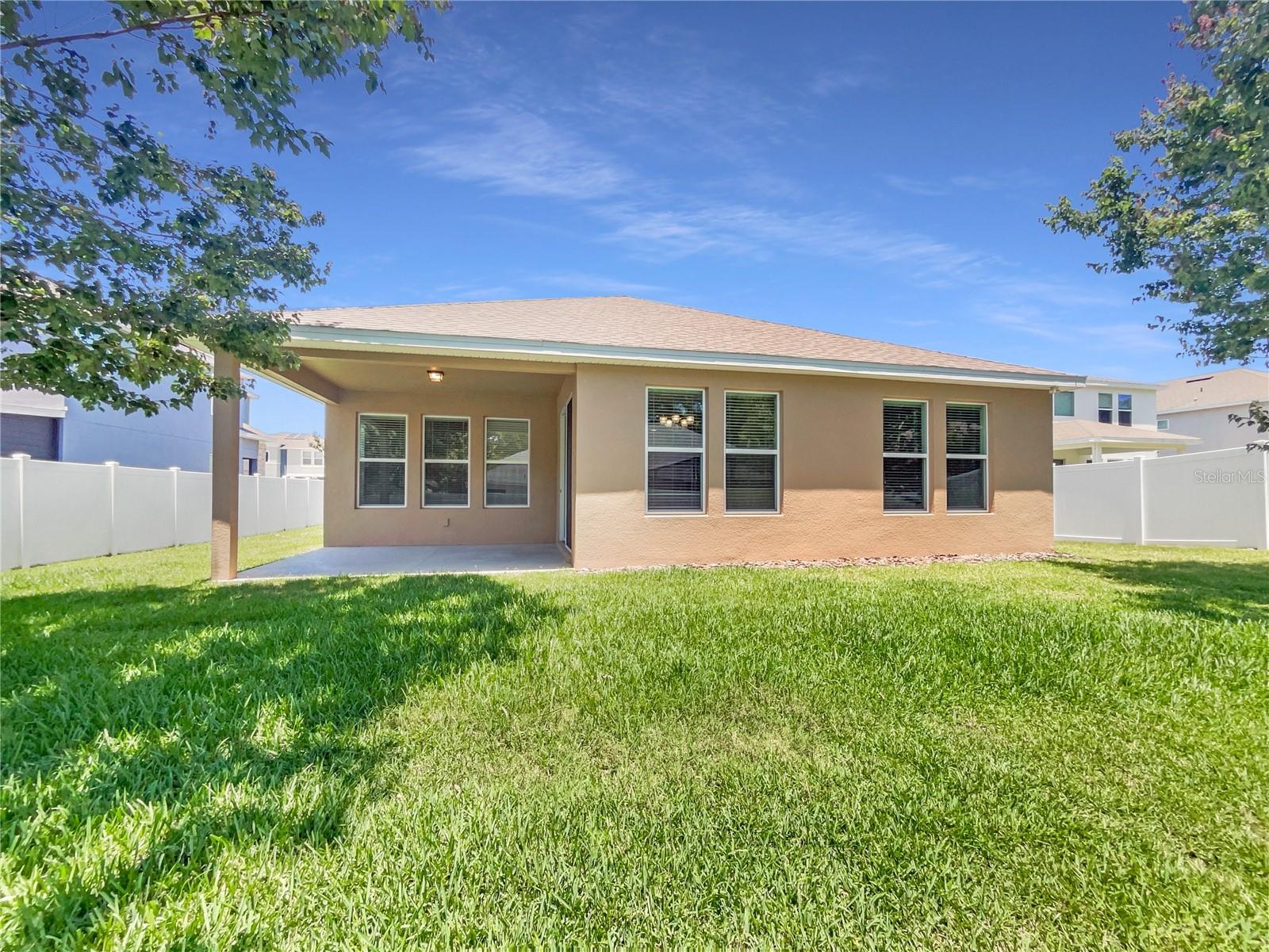 Image 8 of 28 For 4010 Brookshire Circle