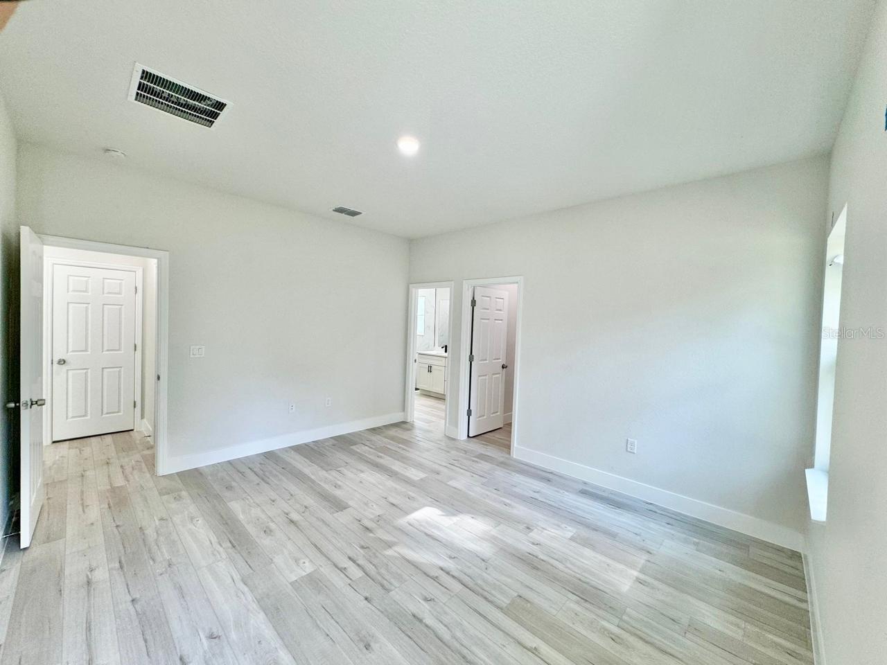 Image 22 of 26 For 7578 Primrose Drive