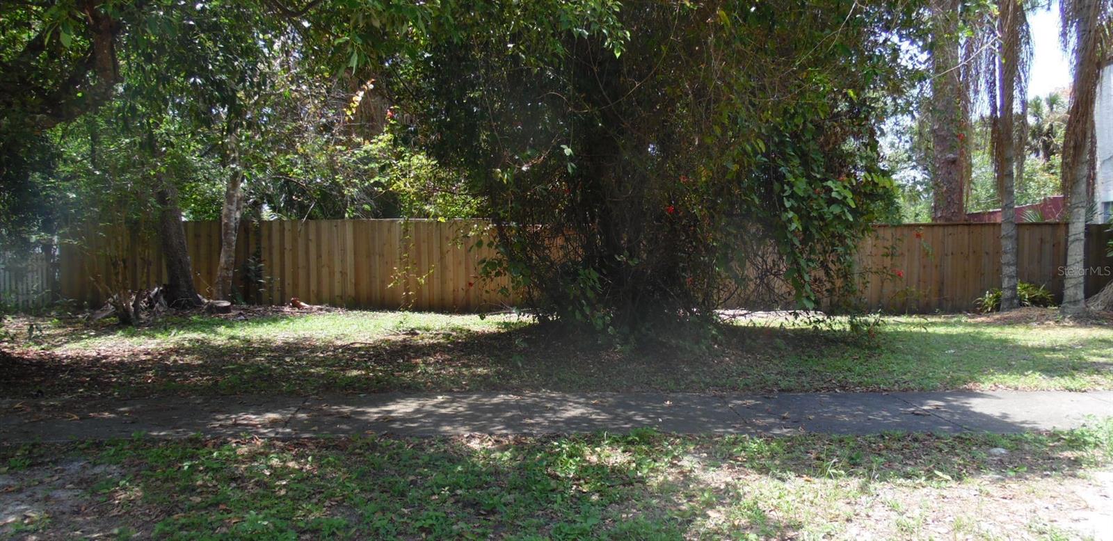 Listing Details for  Valencia  , SANFORD, FL 32771