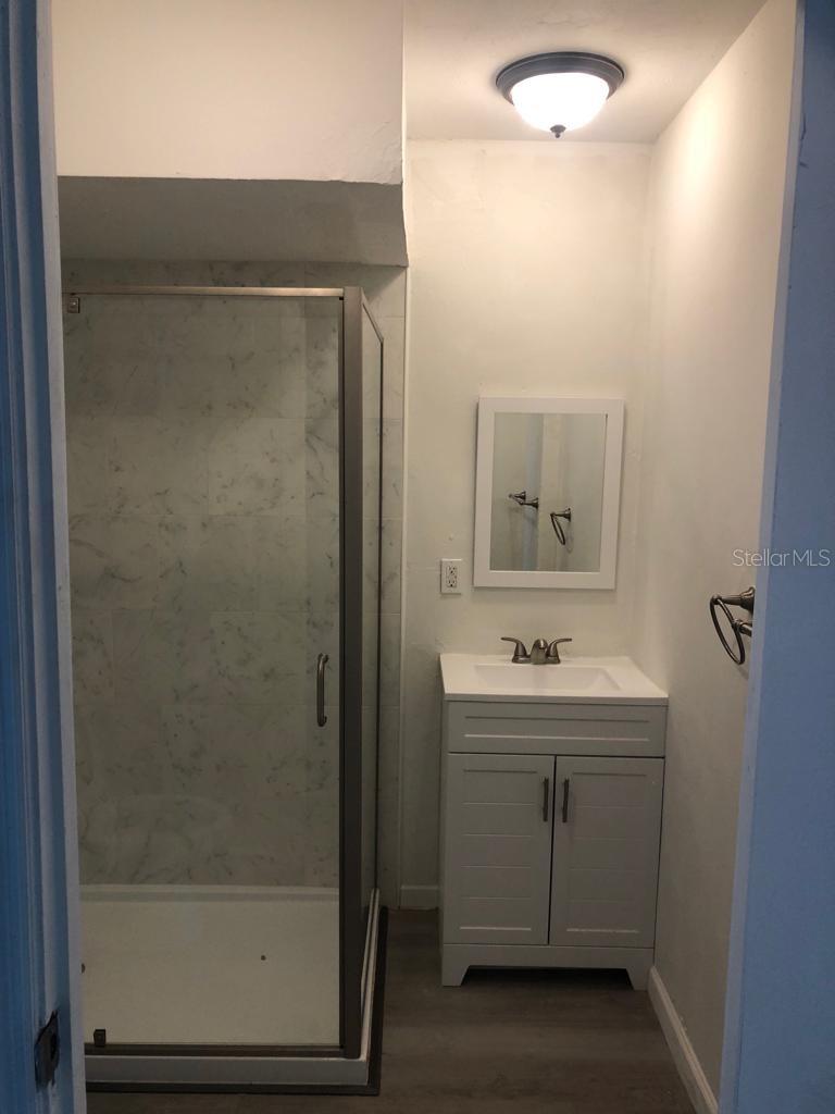 Image 12 of 22 For 647 Madison Avenue