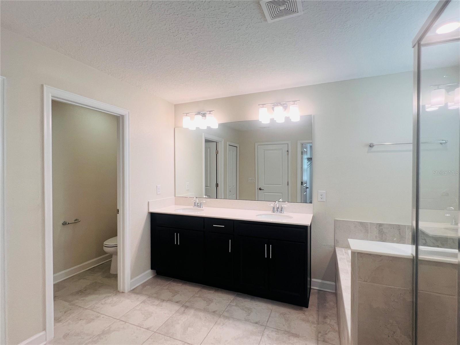 Image 21 of 51 For 4442 Seven Canyons Drive
