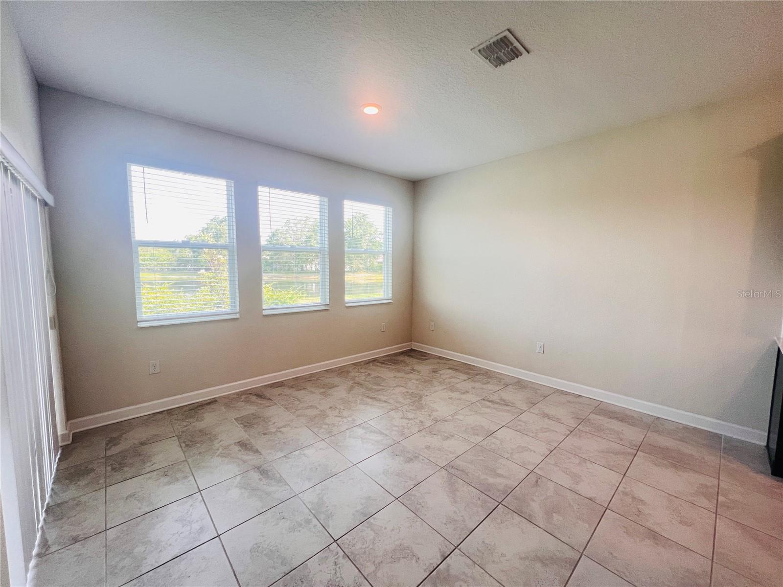 Image 6 of 51 For 4442 Seven Canyons Drive