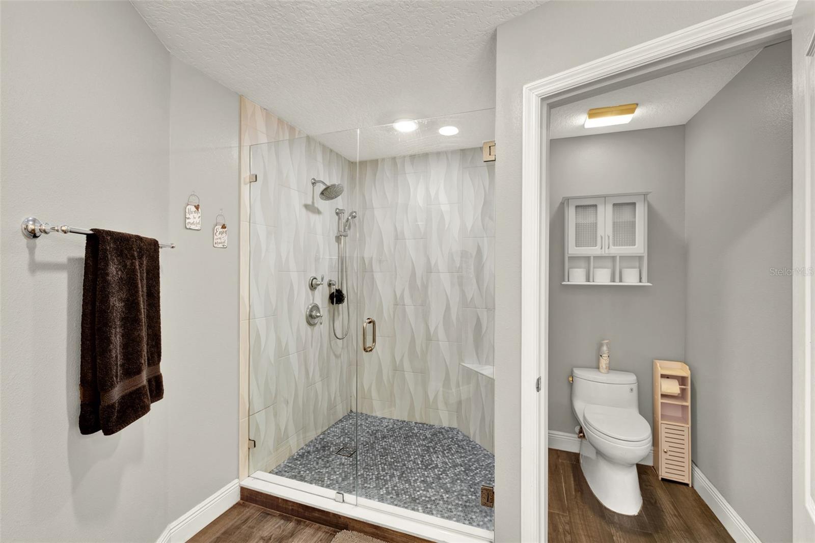 Image 24 of 44 For 1608 Victoria Way