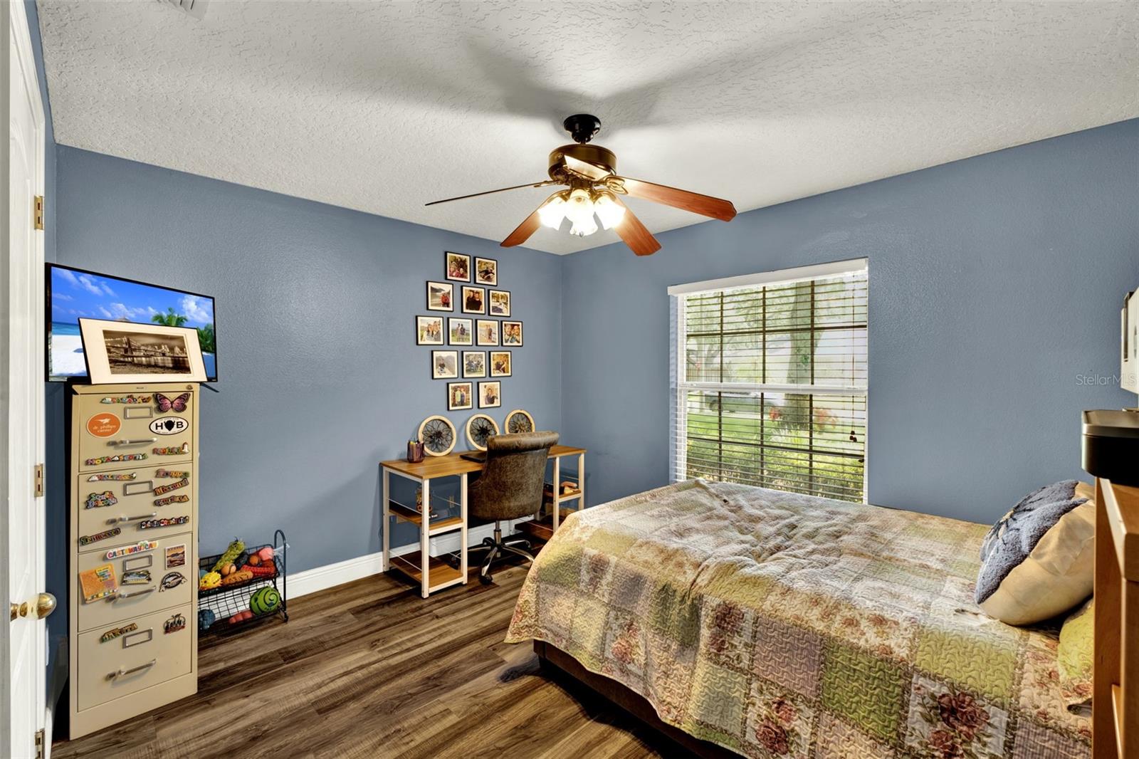 Image 32 of 44 For 1608 Victoria Way