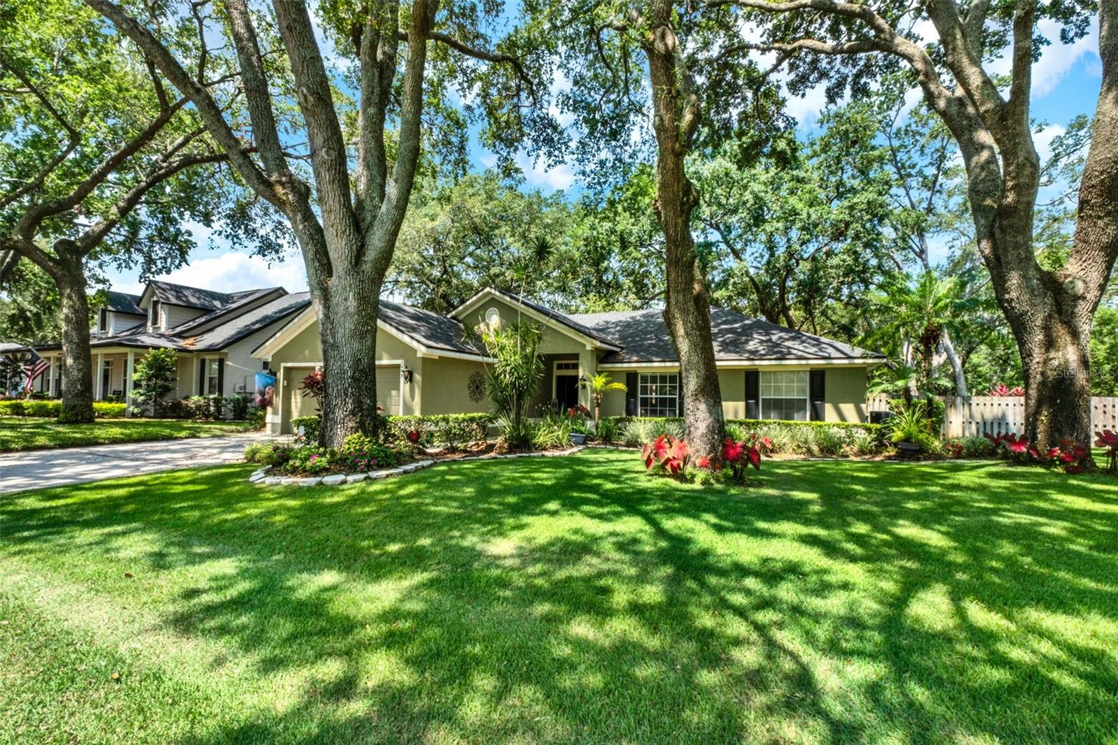 Image 4 of 44 For 1608 Victoria Way