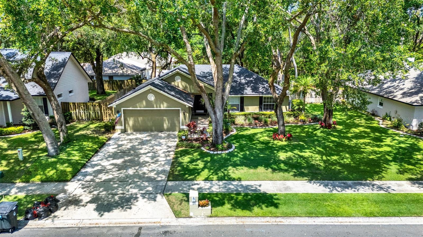Image 7 of 44 For 1608 Victoria Way