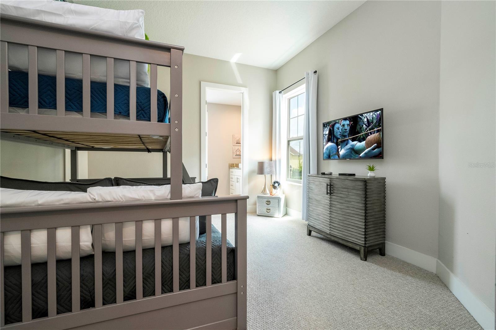 Image 16 of 53 For 7572 Sunny Dreams Lane