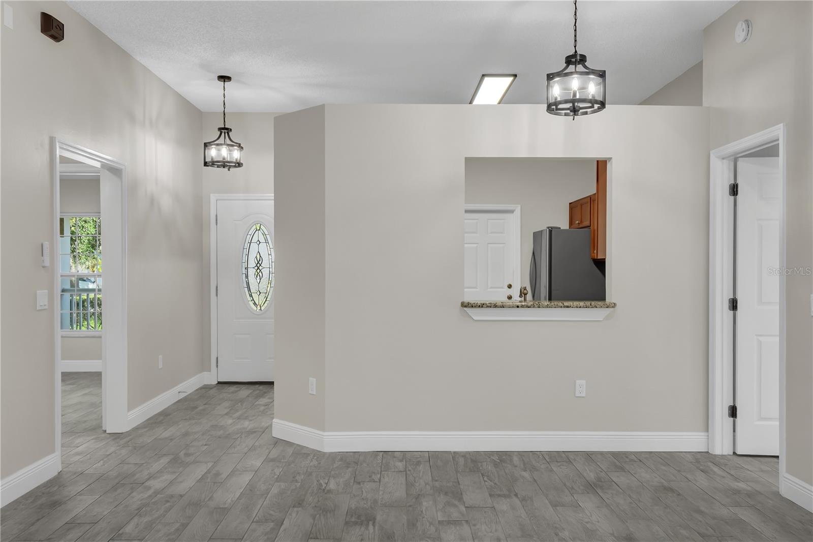 Image 11 of 40 For 2028 Donegan Place