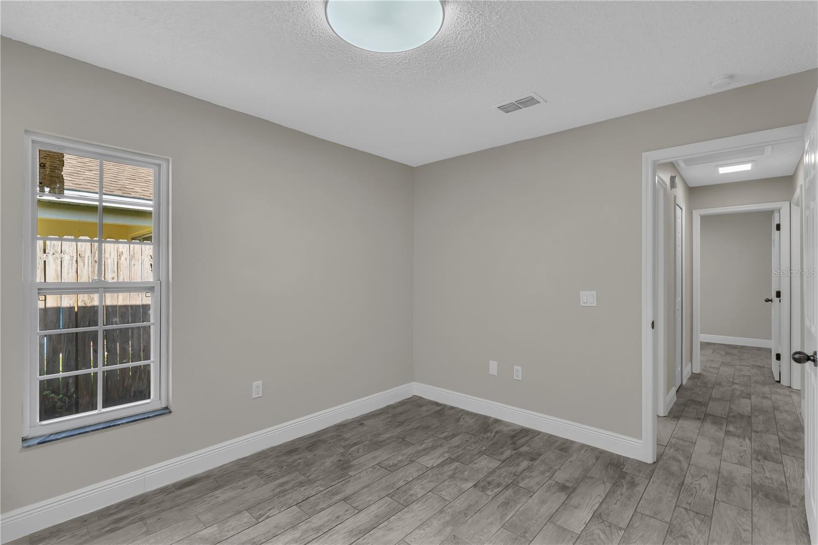 Image 26 of 40 For 2028 Donegan Place