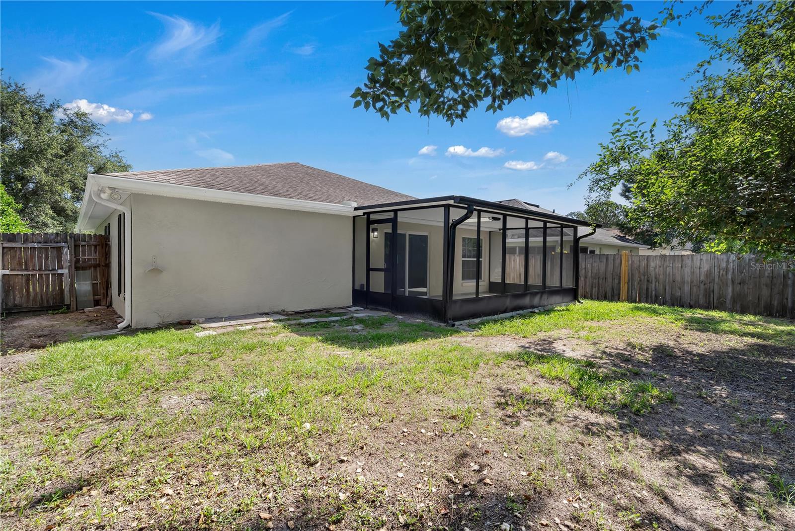 Image 32 of 40 For 2028 Donegan Place