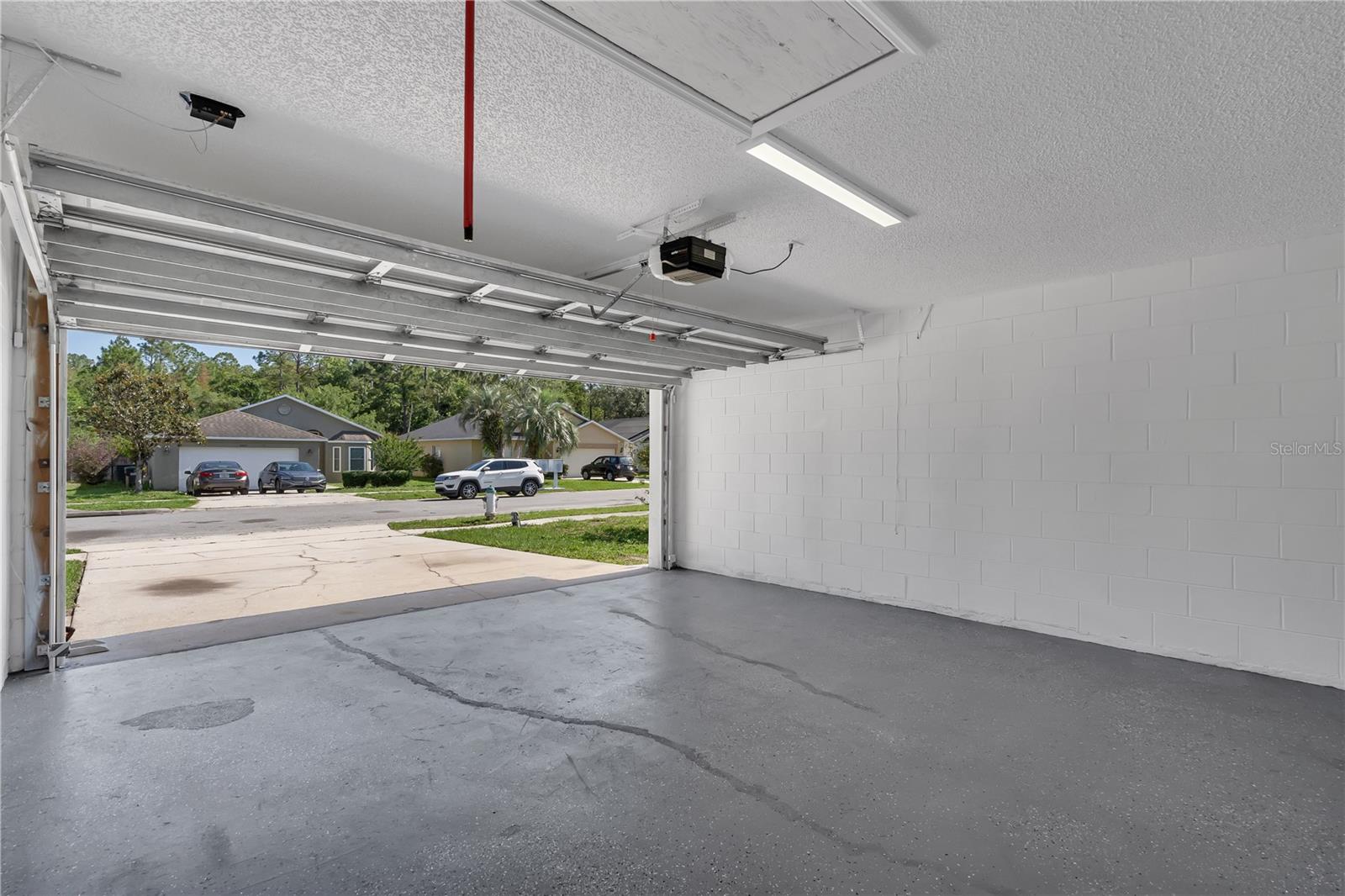 Image 36 of 40 For 2028 Donegan Place