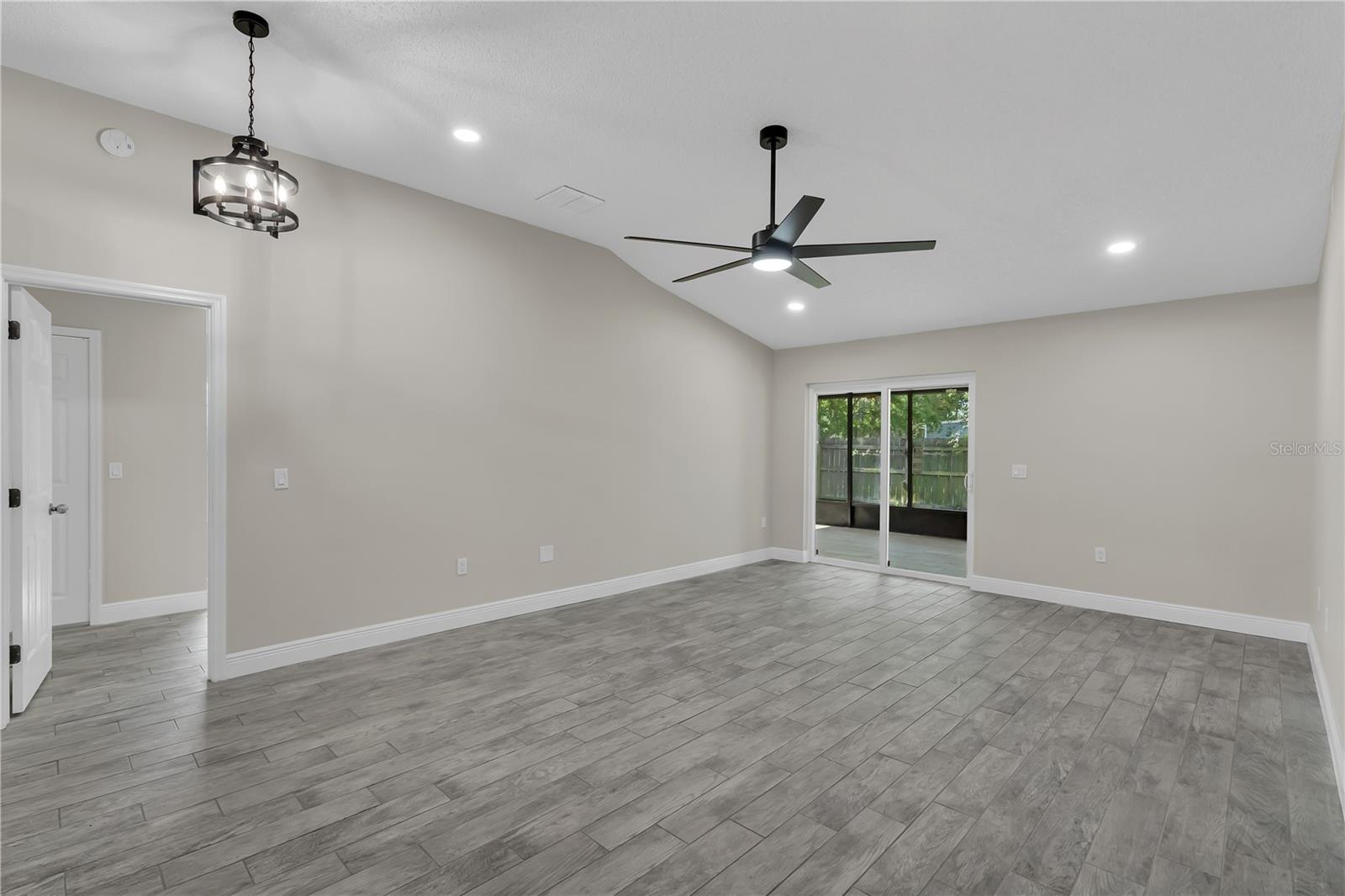 Image 9 of 40 For 2028 Donegan Place