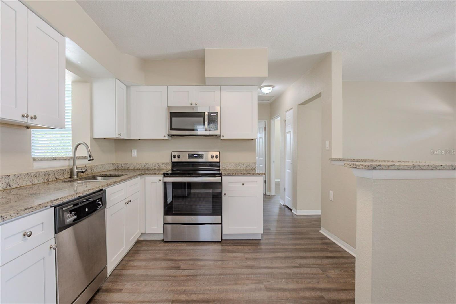 Image 8 of 30 For 4111 13th Avenue S