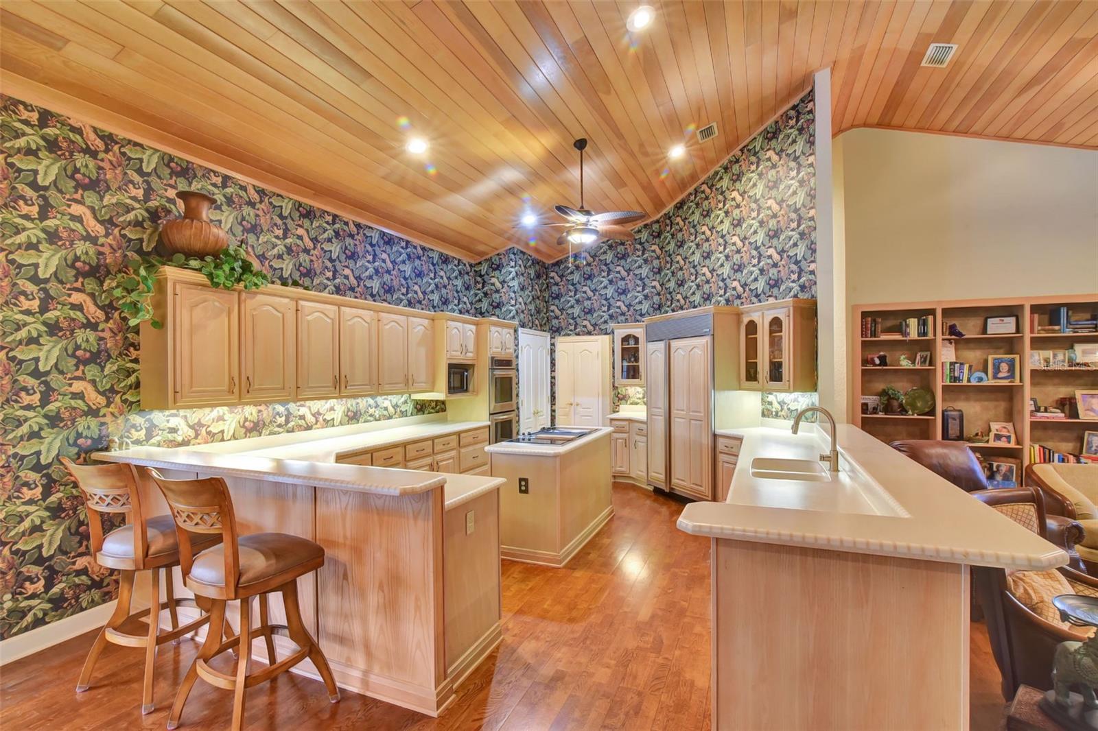 Image 22 of 56 For 8713 Bay Drive