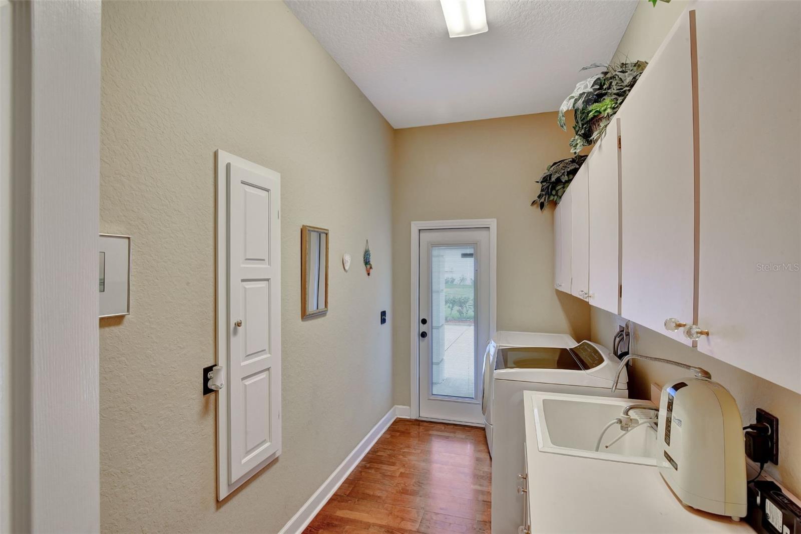 Image 34 of 56 For 8713 Bay Drive