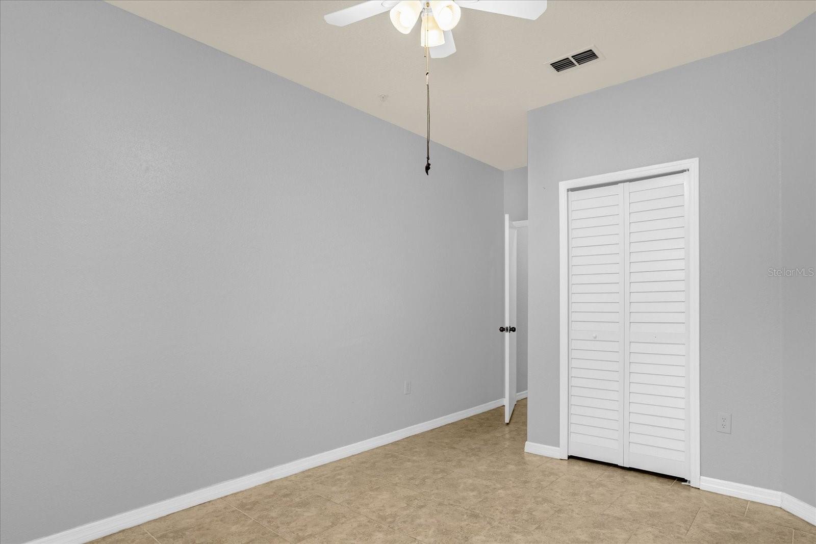 Image 15 of 21 For 102 Vista Verdi Circle 100