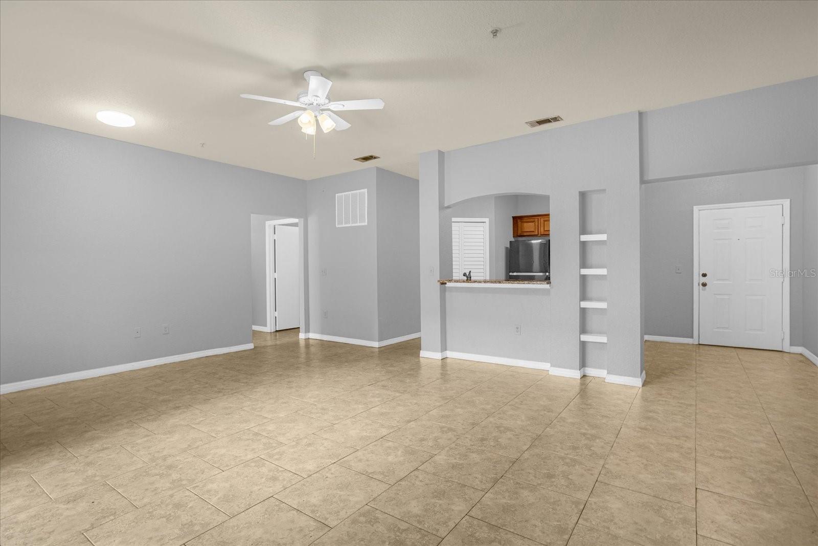Image 3 of 21 For 102 Vista Verdi Circle 100